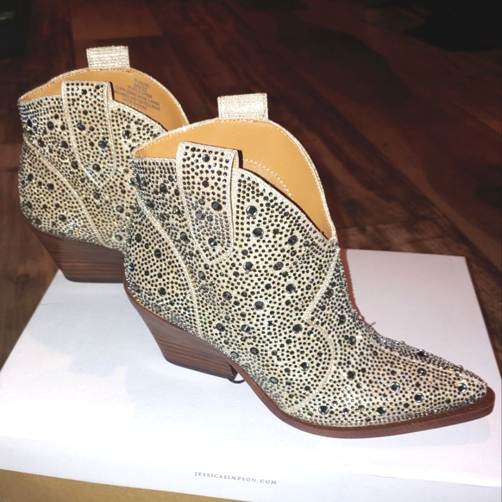 Jessica Simpson Zadie Womens size 5 booties